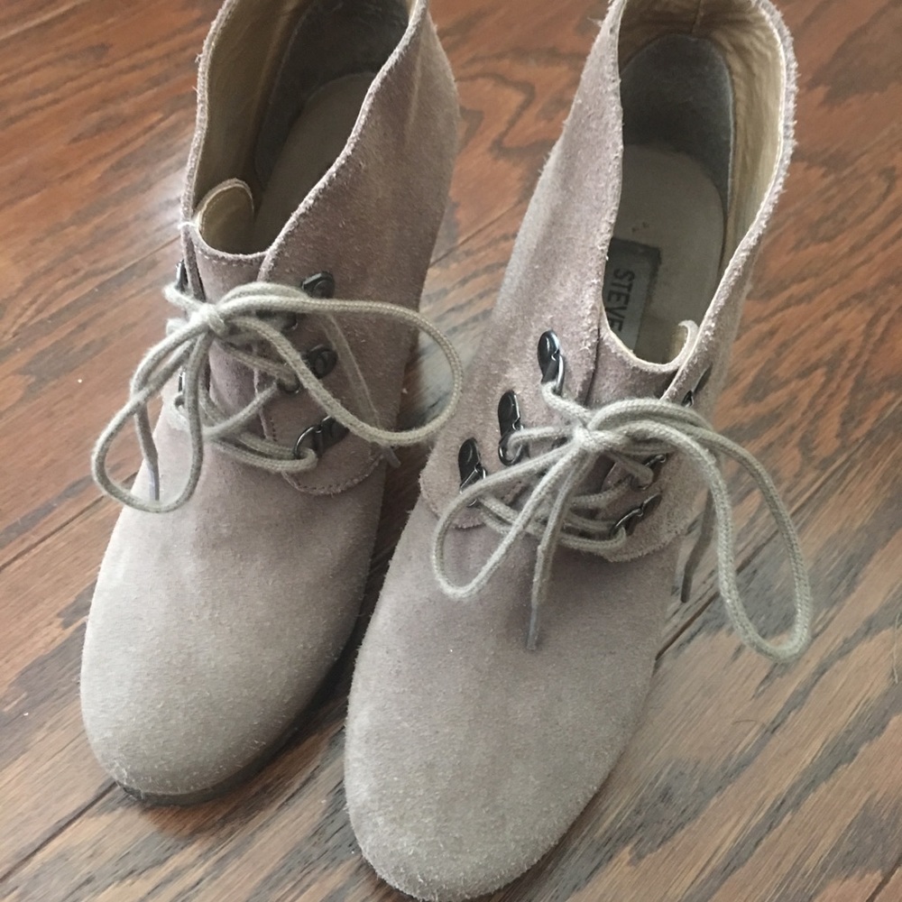 Steve Madden Booties